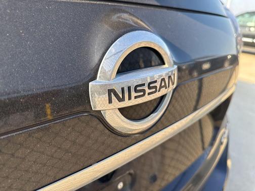 Super Black 2015 Nissan Rogue SV