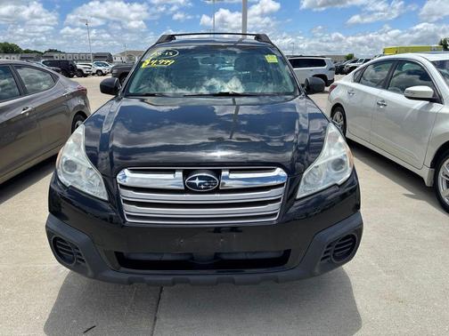 Crystal Black Silica 2013 Subaru Outback 2.5i