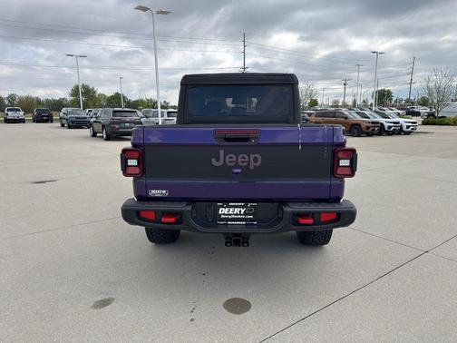 Reign 2026 Jeep Gladiator Shadow Ops