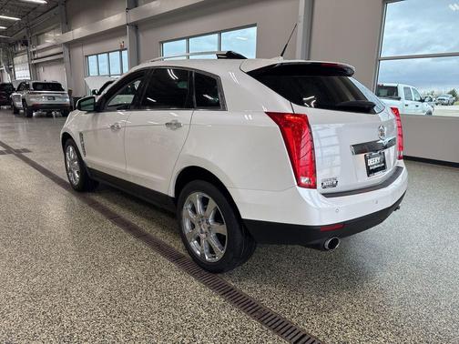 White 2011 Cadillac SRX Performance Collection