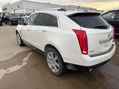 White 2011 Cadillac SRX Performance Collection