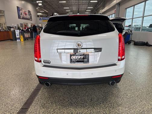 White 2011 Cadillac SRX Performance Collection