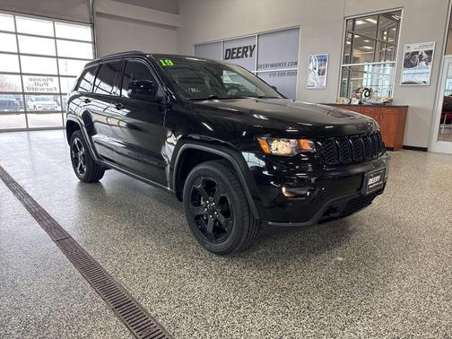 2019 Jeep Grand Cherokee Upland