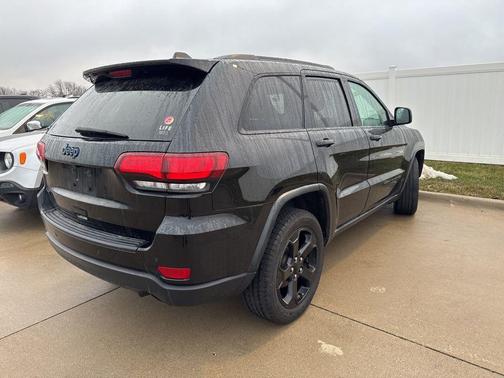 2019 Jeep Grand Cherokee Upland