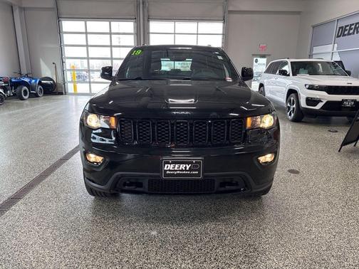 2019 Jeep Grand Cherokee Upland