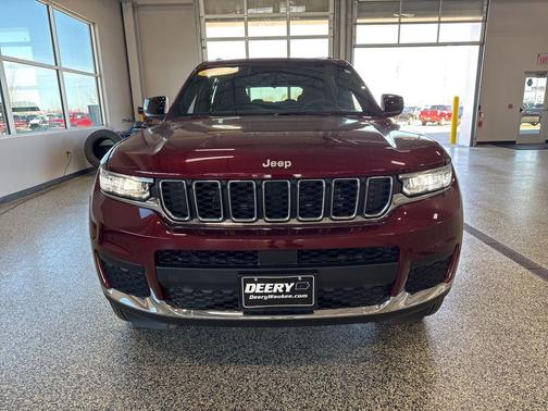 2026 Jeep Grand Cherokee L Laredo