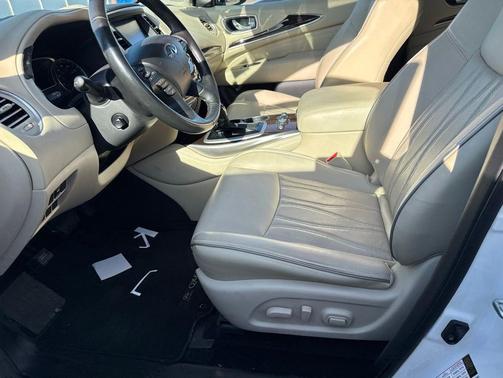 Majestic White 2019 INFINITI QX60 Luxe