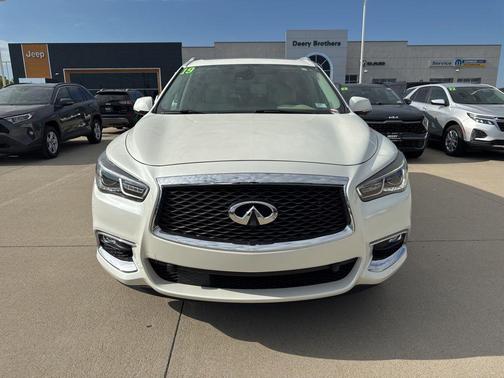 Majestic White 2019 INFINITI QX60 Luxe
