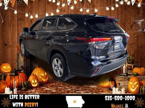 2024 Toyota Highlander LE I4