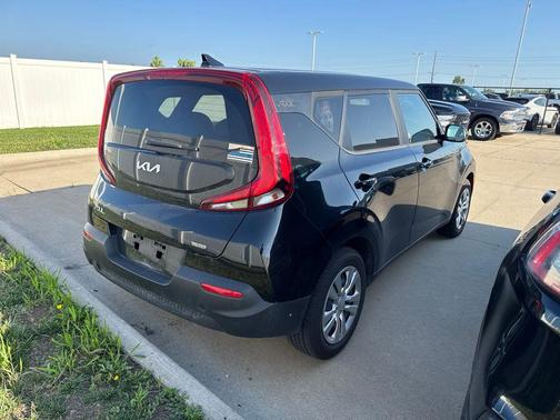 Cherry Black 2022 Kia Soul LX