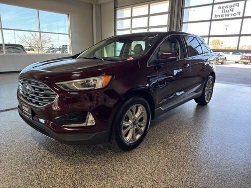 2019 Ford Edge Titanium