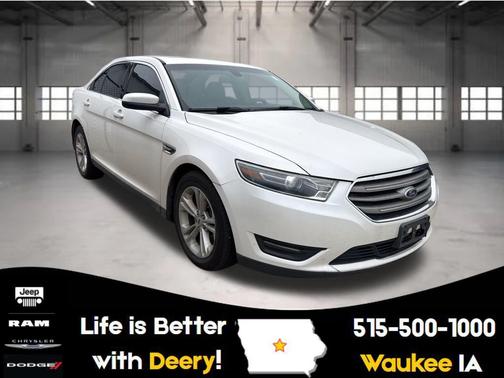2015 Ford Taurus SEL