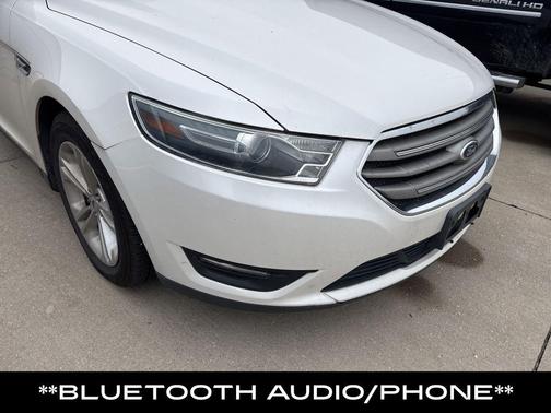 2015 Ford Taurus SEL