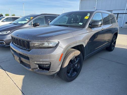 Baltic Gray Metallic Clearcoat 2024 Jeep Grand Cherokee L Limited