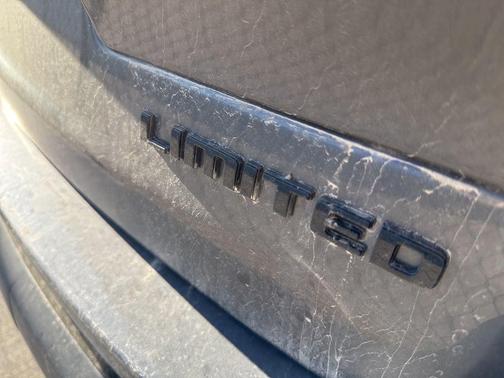 Baltic Gray Metallic Clearcoat 2024 Jeep Grand Cherokee L Limited