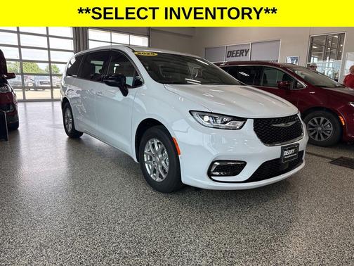 2025 Chrysler Pacifica L