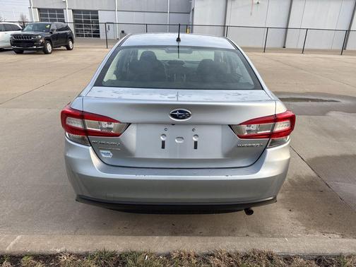 2022 Subaru Impreza Base