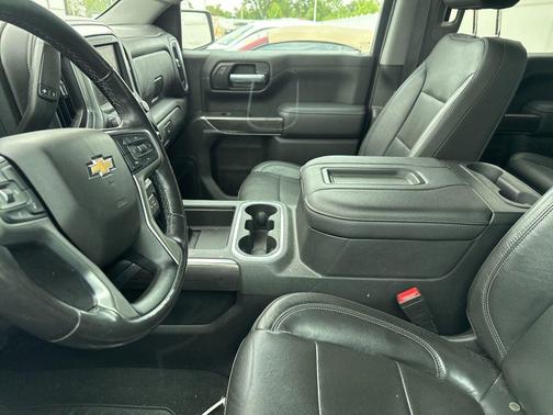 Silver Ice Metallic 2019 Chevrolet Silverado 1500 LTZ