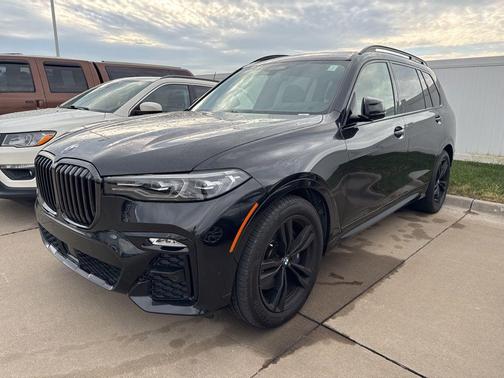 2022 BMW X7 xDrive40i