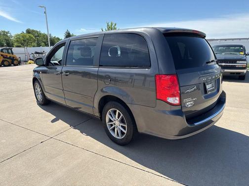 Granite Crystal Metallic Clearcoat 2014 Dodge Grand Caravan AVP/SE