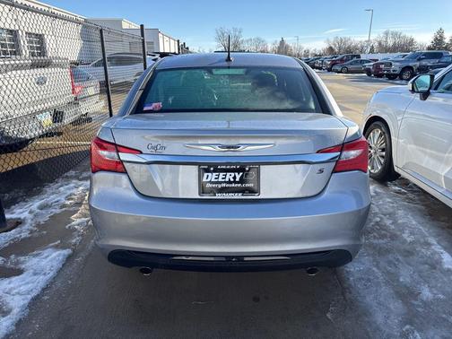2013 Chrysler 200 Limited