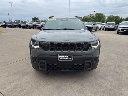 Sting-Gray Clearcoat 2026 Jeep Cherokee Limited