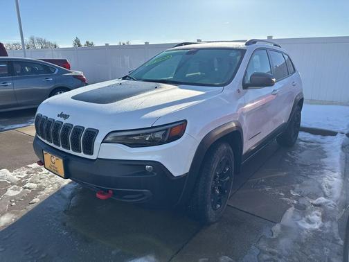 2020 Jeep Cherokee Trailhawk