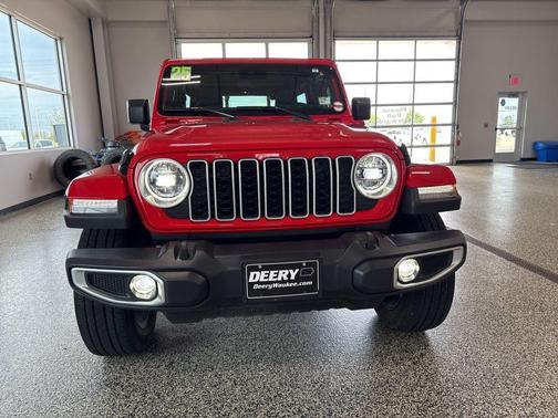 Firecracker Red Clearcoat 2025 Jeep Wrangler 4xe Sahara
