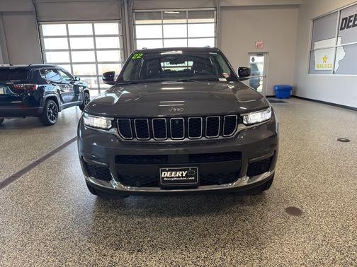 Baltic Gray Metallic Clearcoat 2022 Jeep Grand Cherokee L Limited