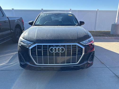 2025 Audi Q3 Premium