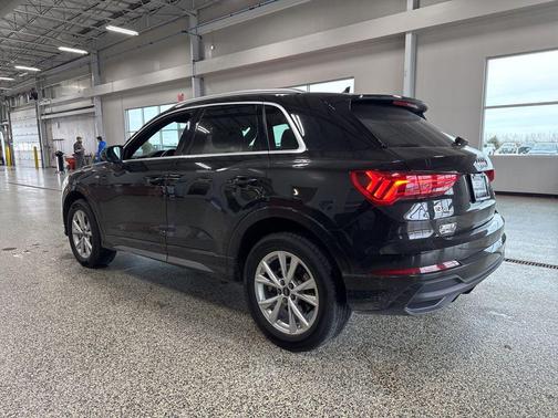 2025 Audi Q3 Premium