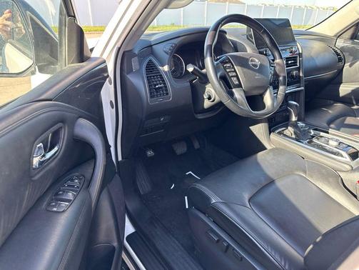 Aspen White Tricoat 2021 Nissan Armada SV