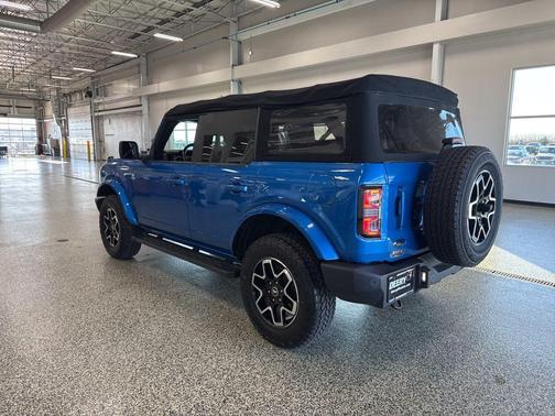 2022 Ford Bronco Outer Banks