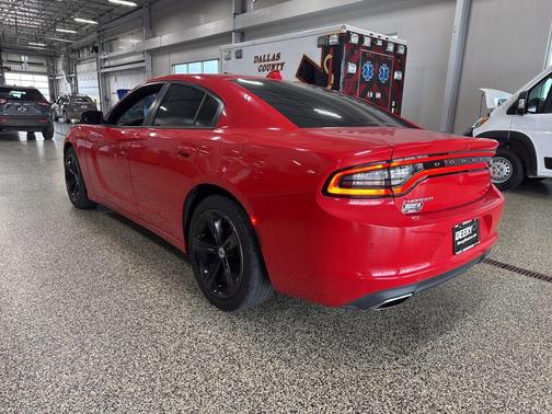 2018 Dodge Charger V6