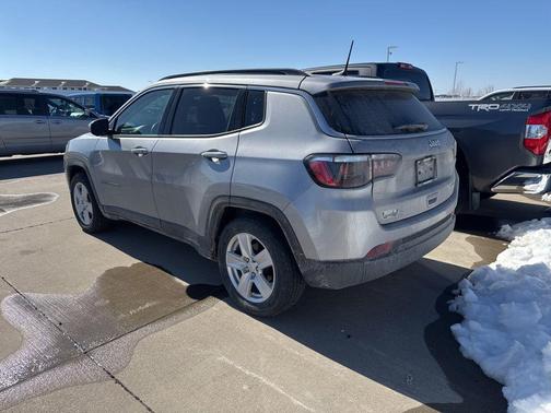2022 Jeep Compass Latitude