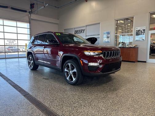 2023 Jeep Grand Cherokee Limited