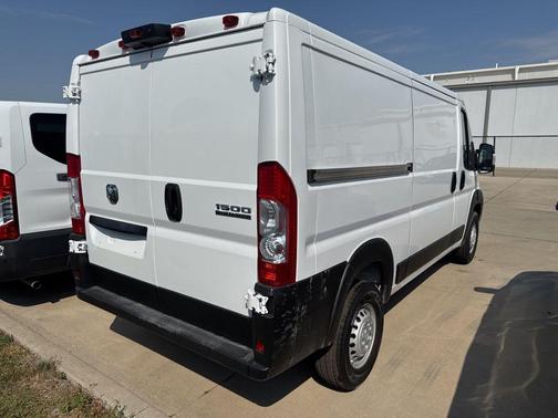 2025 RAM ProMaster 1500 Low Roof