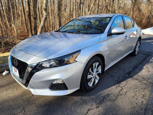 2022 Nissan Altima S FWD