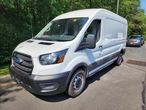 2022 Ford Transit-250 Base