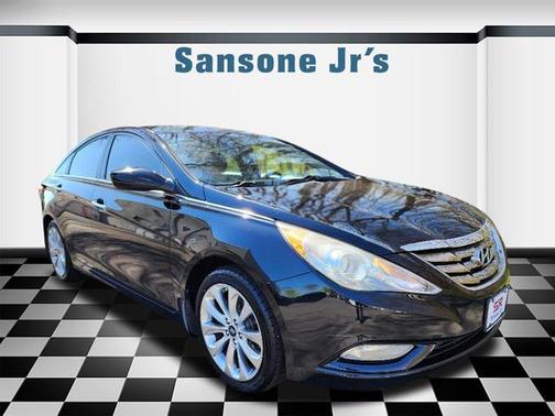 2013 Hyundai SONATA SE