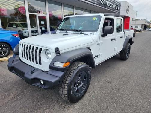 2021 Jeep Gladiator Sport