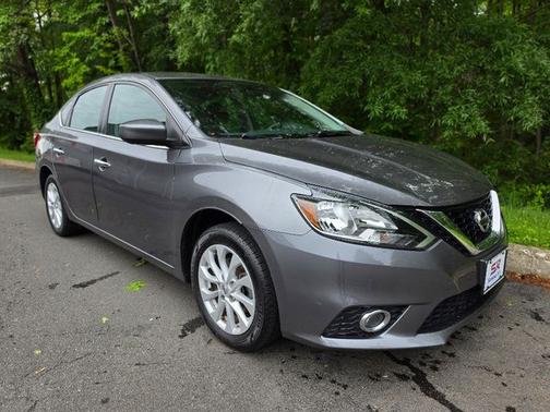 Gun Metallic 2019 Nissan Sentra SV