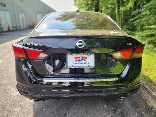2022 Nissan Altima 2.5 SL