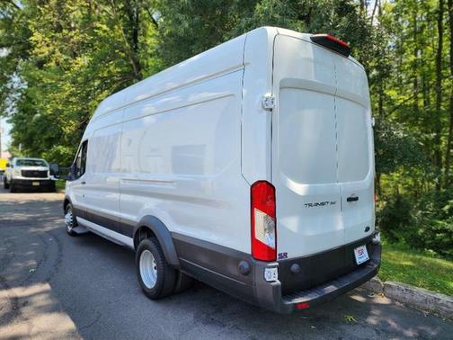 2022 Ford Transit-350 Base