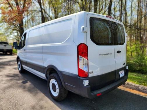 2021 Ford Transit-250 Base