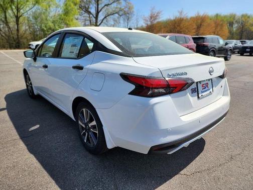 2025 Nissan Versa 1.6 S