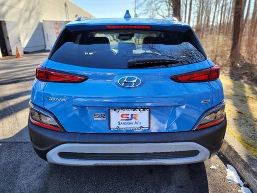 2022 Hyundai KONA SEL