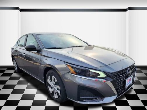 2025 Nissan Altima S