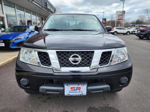 2021 Nissan Frontier SV
