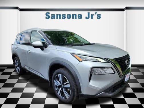 2022 Nissan Rogue SL